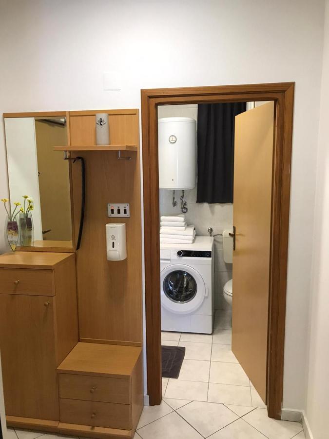 Apartman Jumic Malinska Exteriör bild